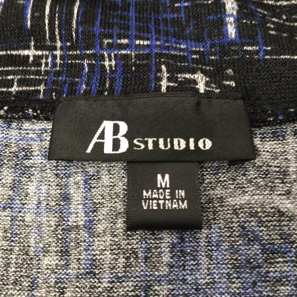 AB Studio - Blue, black and white abstract design pullover top - Picture 6 of 8